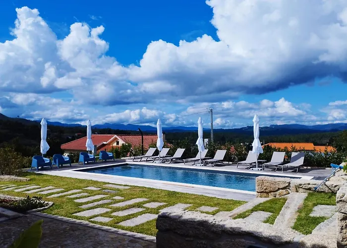 Valados Do Outeiro - Casas De Campo